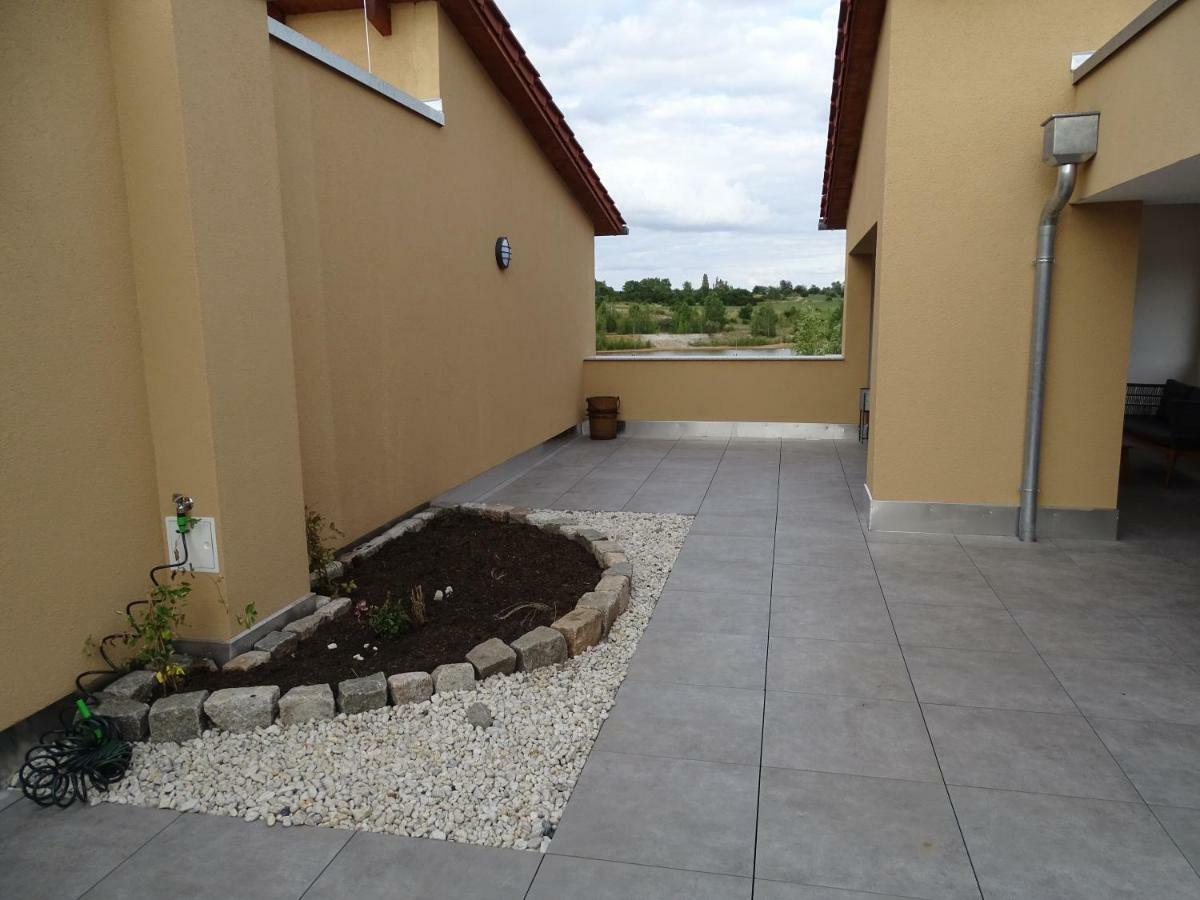 Feriendomizil Am Stoermthaler See, Lagovida, Leipziger Neuseenland, Grosspoesna, Privatstrand