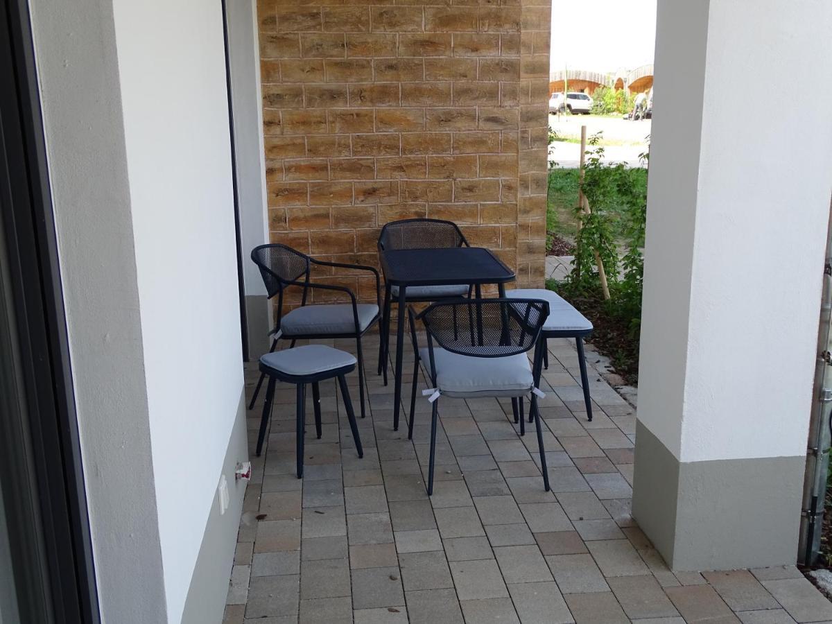Feriendomizil Am Stoermthaler See, Lagovida, Leipziger Neuseenland, Grosspoesna, Privatstrand Apartment Grosspoesna