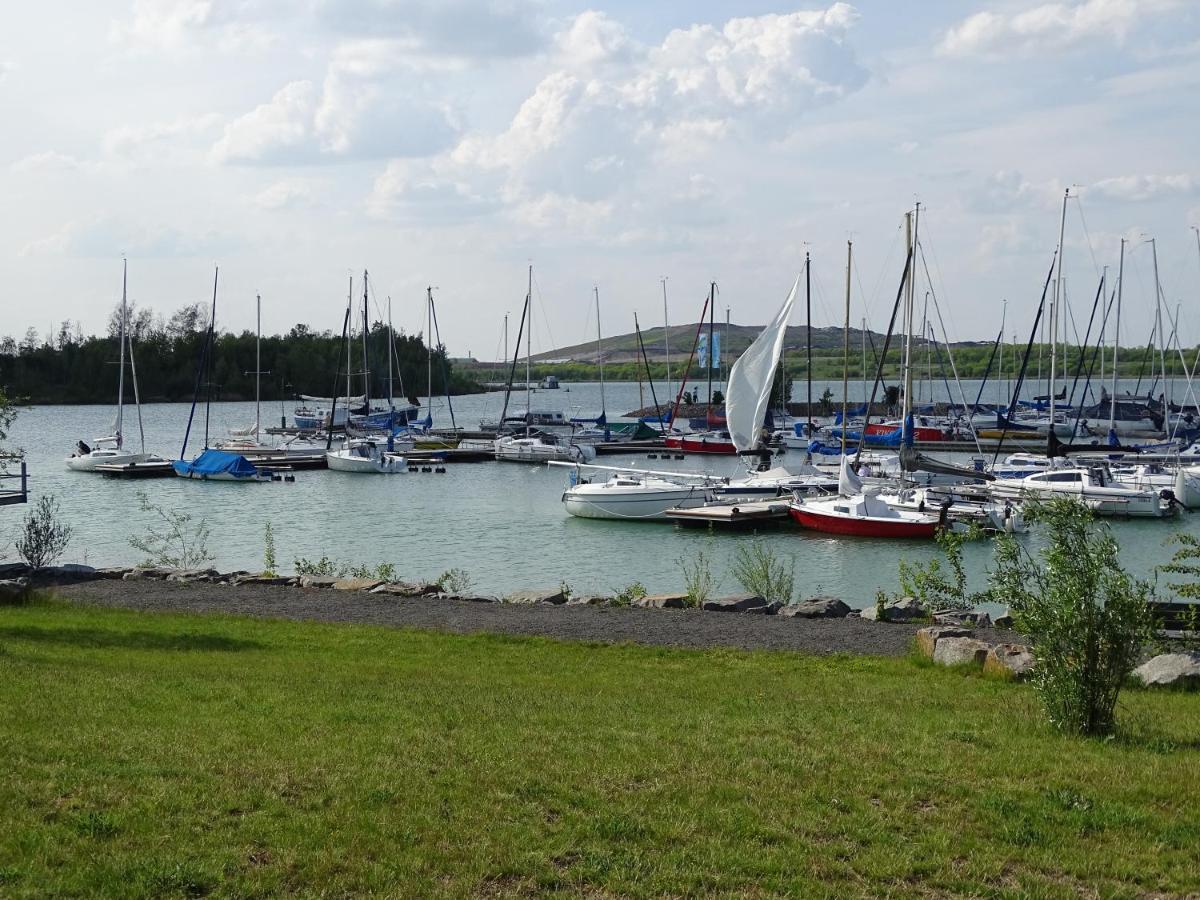Feriendomizil Am Stoermthaler See, Lagovida, Leipziger Neuseenland, Grosspoesna, Privatstrand * Grosspoesna